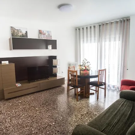 Turisticos Apartment Manresa